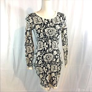 Forever21 bodycon flower floral black white cotton long sleeve sweater dress